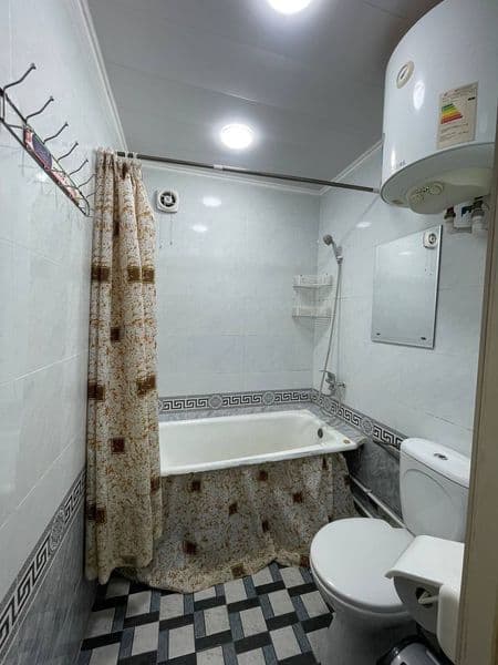 Сдаётся 2-комнатная квартира возле метро Ойбек. Удобное расп — фото 3