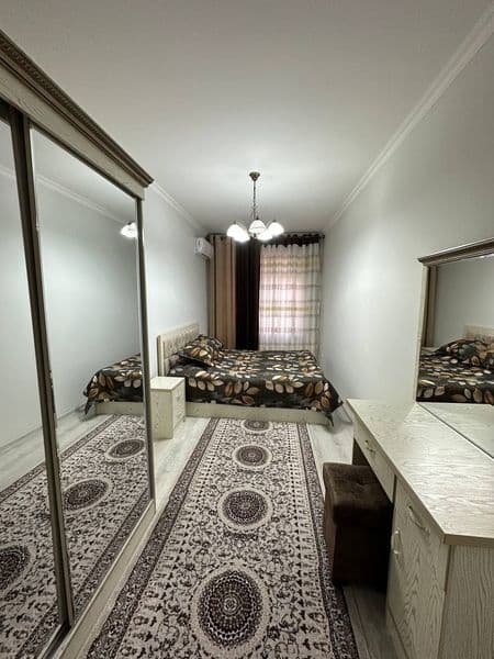 Hamma sharoiti bor kotta oila tursayam boladigan kvartira ar