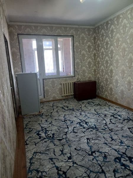 Qizlar un chilonzorda kvartira <br />
800.000 Odam bowiga <b