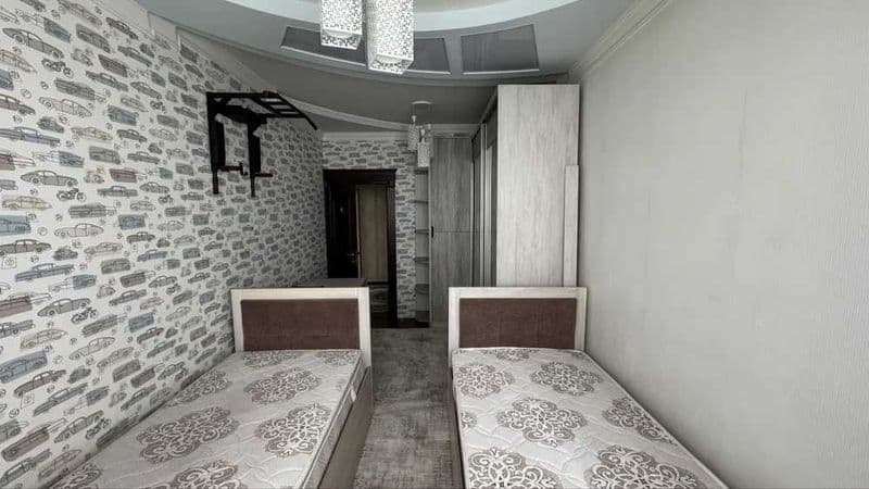 Район: Алмазарский<br />
Адрес: Себзор<br />
<br />
• Комнат — фото 2