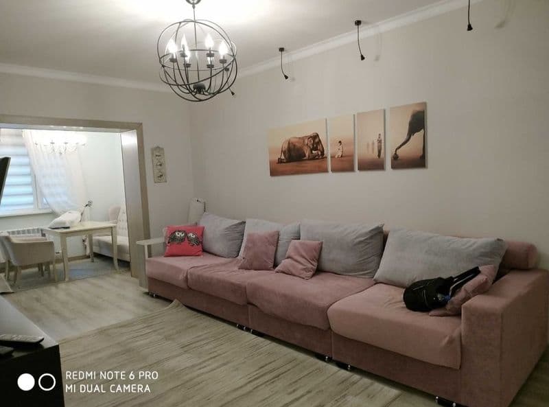 Айбек метро <br />
Мирабадский район <br />
2 комнатная <br 