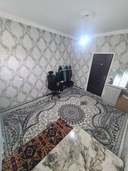 Qora qamish 1/4 dahasida 2 xonali kvartiraga 1 ta bola olami