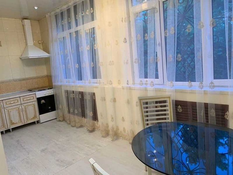 2 комнаты • 50 м² • 3/5 этаж<br />
<br />
Район: Мирзо Улугб — фото 3