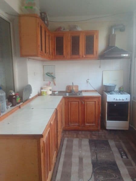 Qoylik 1 masivda hayot toy honani oldida 1 honasiga kvartira