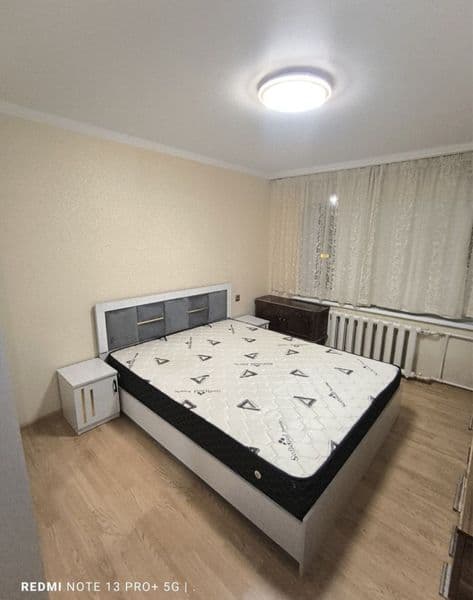 Чиланзар 2<br />
3х комнатная/3этаж/4<br />
600 уе имеется д — фото 4