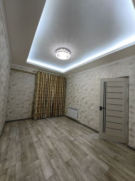 Yangi uy xali hech kim yashamagan.<br />
Toza uy remont qili