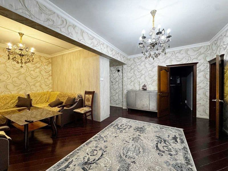 СДАЁТСЯ КВАРТИРА<br />
<br />
Район: Мирабадский<br />
Ориен