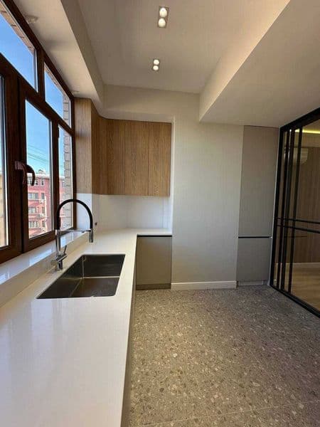 Жилой комплекс: Мухташам<br />
Комнат: 3<br />
Этаж: 2<br /> — фото 4