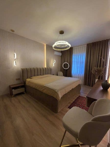 К вашему вниманию рады представить 2х комнатную квартиру на 