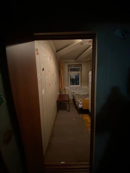 Семья из трех детей сдадим комнату в квартире для девушки ил