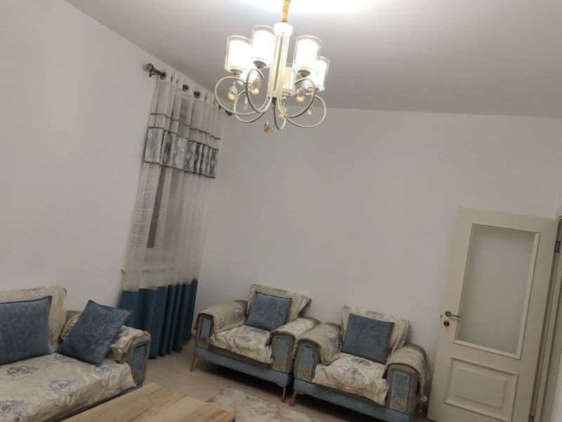 Сдаётся в аренду 2-комнатная квартира.<br />
Квартира со все — фото 2