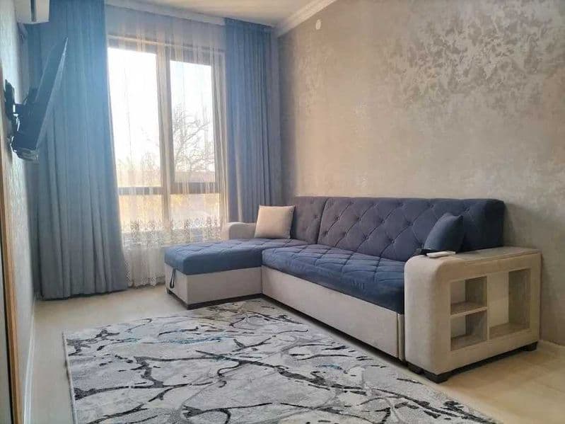 Сдается уютная квартира возле метро Олмос.<br />
Квартира оч