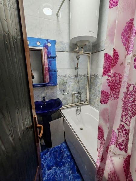 Квартира уютная, чистая, полностью укомплектована мебелью и  — фото 4