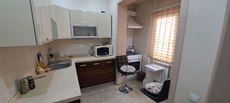 Срочно сдаю 1-комнатная переделанная 2-х комнатную квартиру. — фото 3