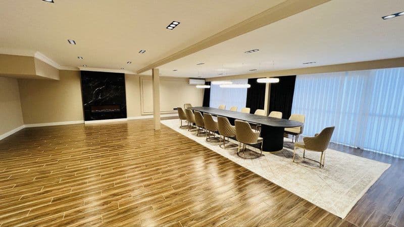 Сдаётся <br />
4/2/10<br />
НОВОСТРОЙКА <br />
ЖК Silk Road<