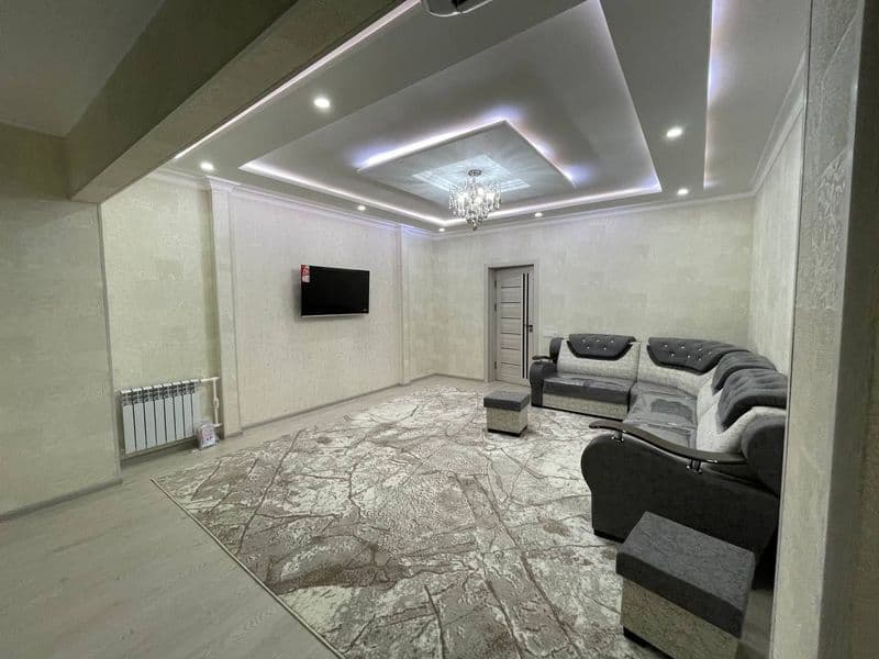 Сдается в аренду мирабадский район метро ойбек 3 комнатная к