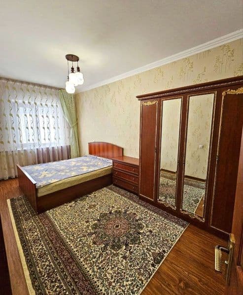 Yunusobod tumani, AQSH elchixonasi yaqinida<br />
Сдаётся 2-