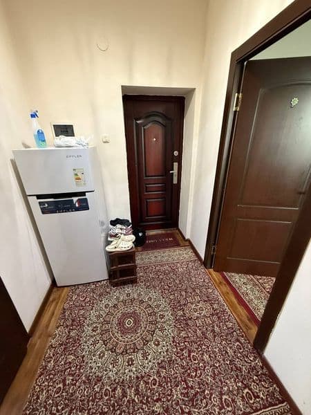 Срочна квартира киз болаларга Манзил Кукча тарафда озода аки