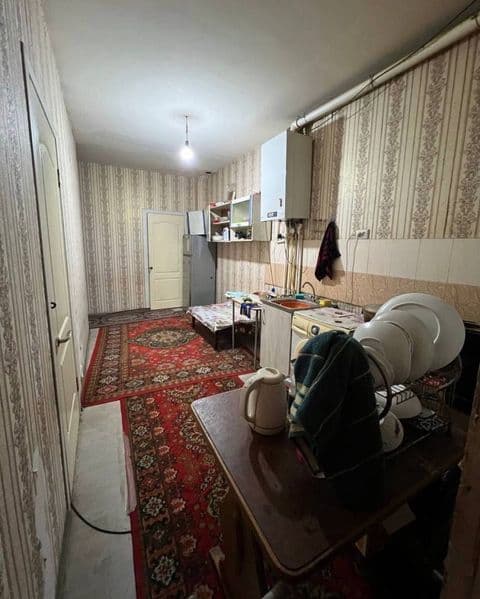 Сдаётся 3-х комнатная квартира <br />
На Карасу 6<br />
Орие — фото 4