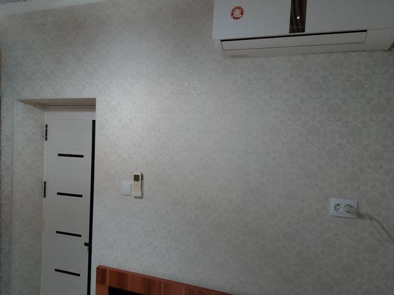 Mebel ,muzlatgich,kir mashina,televizor,gilamlari bor. Makta — фото 3