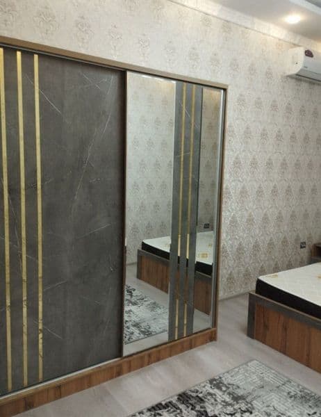 Bezmakler <br />
Manzil: Chilonzor Algoritm, Bek Baraka Maha