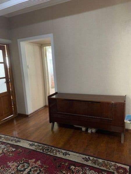 Ойбек метро олдида квартира шерикликка студент йоки ишлидгон — фото 3