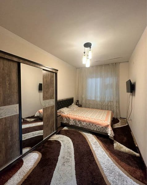 Район - Алмазарский<br />
Ориентир - Корасарой<br />
Комнат 