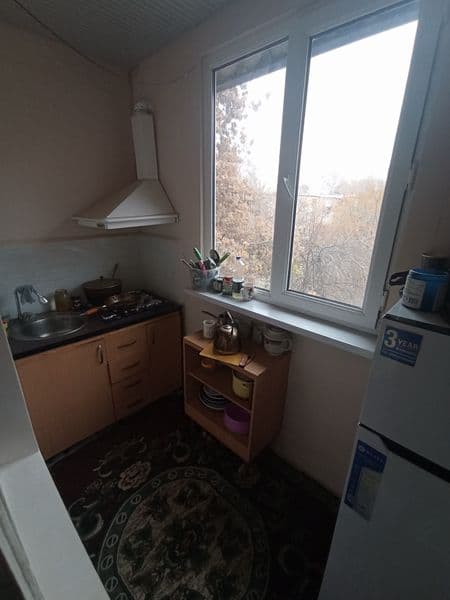 Chilonzor 18 kvartl 2 ta bola kerak faqat student busin zavu — фото 3