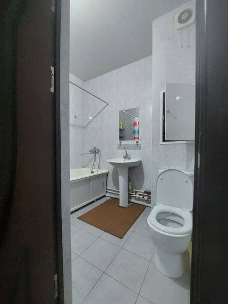 Uyda barcha sharoitlar bor<br />
Konditsiner,kir moshina,int