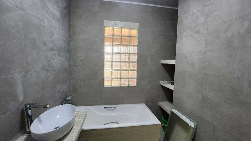 Сдам свою 2-х комнатную квартиру 60 м2,8 этаж, ремонт в стад — фото 2