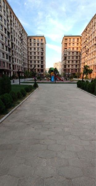 Район - Алмазарский<br />
Ориентир - корасарой<br />
Комнат 