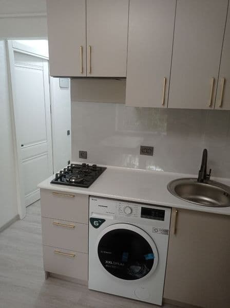 Сдам квартиру семейным или одиночкам на долгий срок в кварти