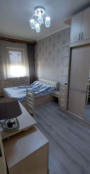 1 xonali uy ijaraga beriladi.<br />
Joylashuvi: Olmazor metr