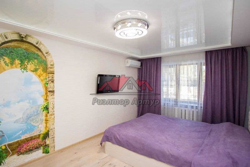 -Вторичка : Сдается 1-комнатная квартира<br />
-Район : #Яка — фото 4