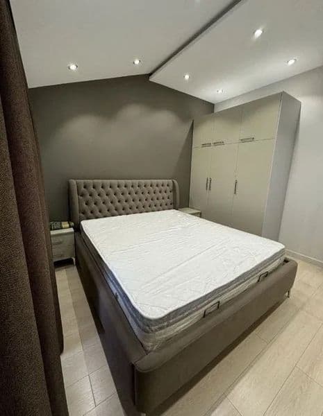 Район: #Яшнабод<br />
Количество комнат:3<br />
Этаж:3<br />