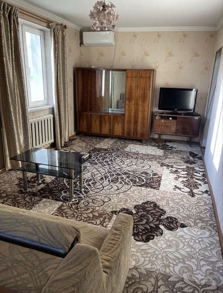 Срочно сдается семейным людям . Квартира укомплектована полн