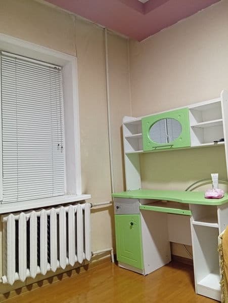4 хонали квартирадан 1 хонаси берилади.Хозяйкали уй <br />
< — фото 5