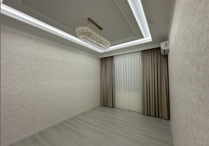 Arenda kvartira uzoq muddatga <br />
Olmazor tumani Qorasaro