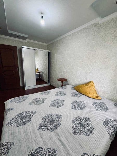 4 комнатная квартира 85 кв.м.<br />
Кирпичный дом <br />
Про — фото 4