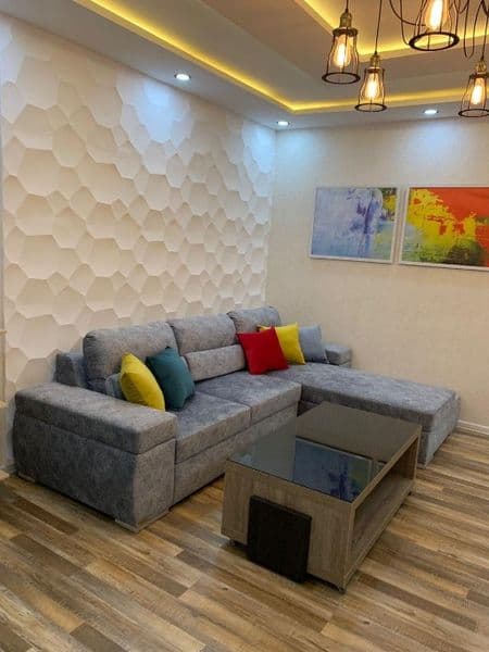 Отличная квартира в центре города. Ориентир метро Айбек , ря