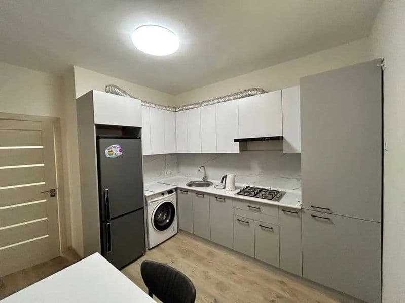 Сдаётся отличная и уютная квартира!<br />
<br />
 Район:  Ал — фото 4