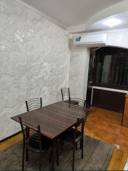 Аренда срочно 2-комнатная квартира на метро БИЙ (Максима Гор