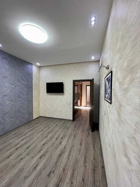 Сдаётся квартира на Дархане...<br />
<br />
Ориентир - Тамар — фото 4