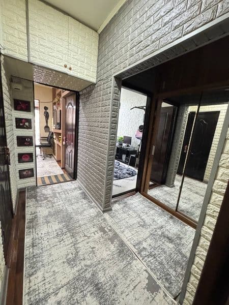 Аренда квартиры! <br />
В Мирзо-Улугбекском районе, на масси