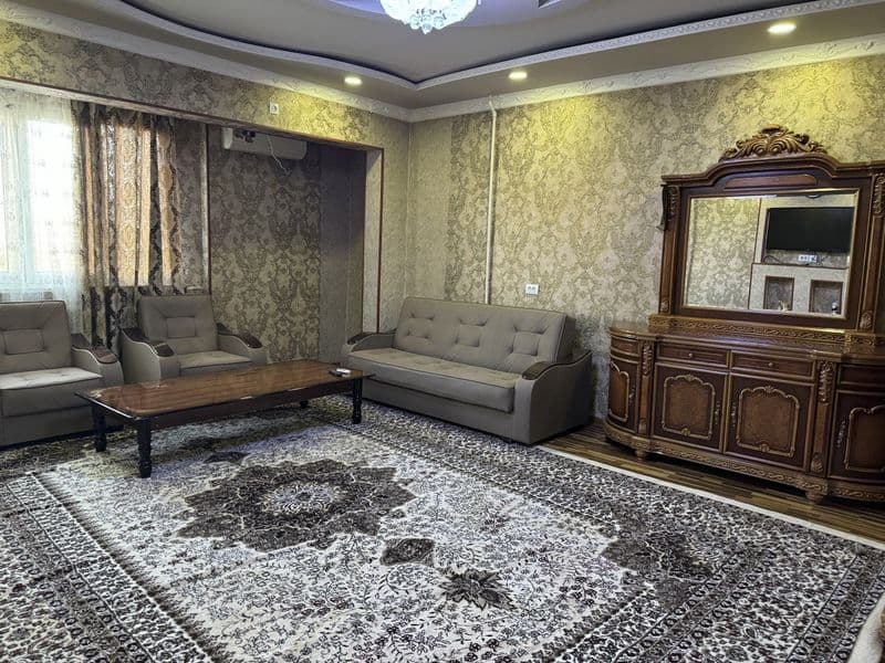 Arendaga kvartira beriladi<br />
3-xonali yakkasaroy tumani 