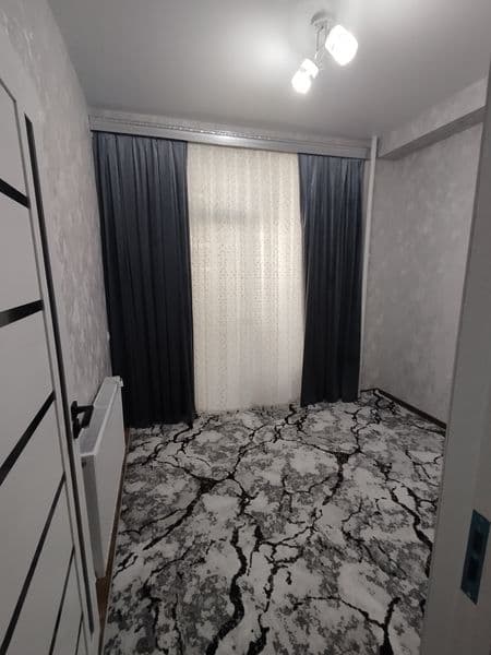 2 xonali kvartira 1 xonasi ga sheriklikka 2 ta qiz kerak yas