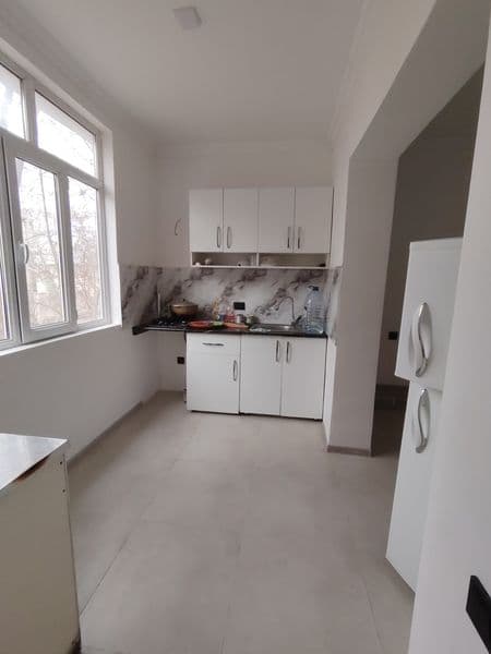 Сдается 2 комнатная квартира переделанная на 3 х комнатную н — фото 4