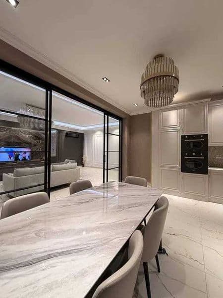 Сдаётся евроквартира 3/6/8, ориентир Алайский рынок, цветочн