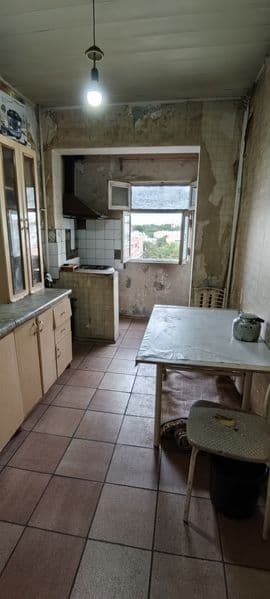 Метро Чиланзар<br />
3/4/9<br />
Полупустая<br />
400$<br />