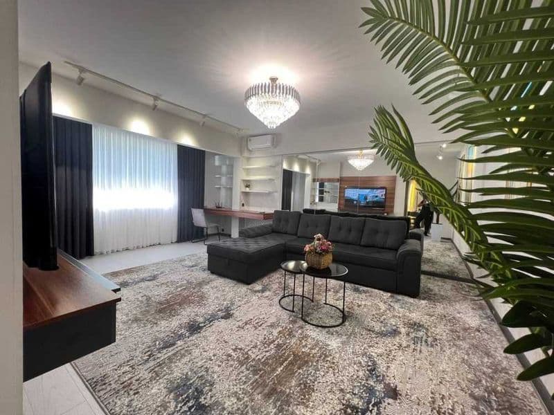 Сдаётся  квартира В центре <br />
#Ориентир - 1-натариальная — фото 2